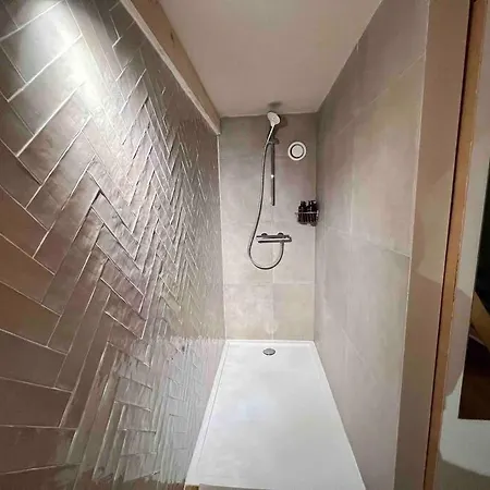 Vakantiehuis Maison Avec 4 & Rooftop En Plein Centre - Place Saint Paul