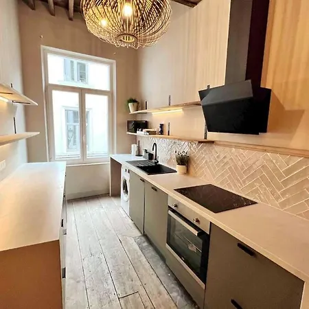 Hébergement de vacances Maison Avec 4 & Rooftop En Plein Centre - Place Saint Paul Liège