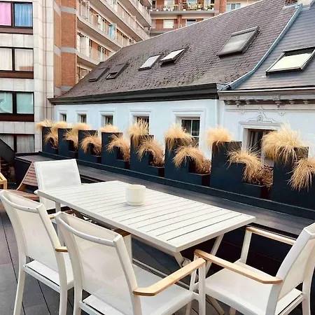 Maison Avec 4 & Rooftop En Plein Centre - Place Saint Paul Hébergement de vacances Liège