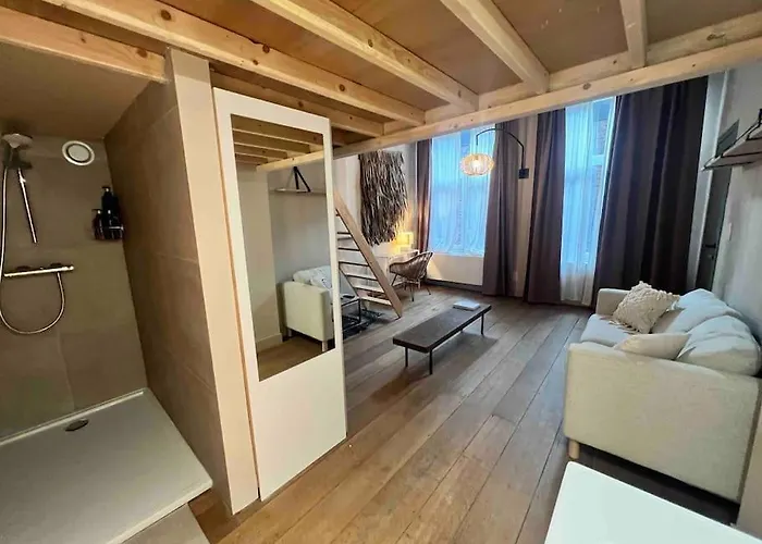 Maison Avec 4 Suites&rooftop En Plein Centre - Place Saint Paul Hébergement de vacances *